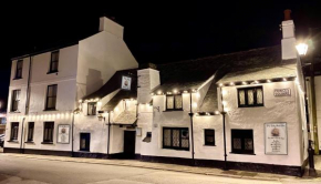 Отель Jolly Sailor Inn  Лу